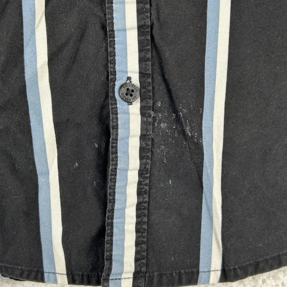 Hollister Shirt Mens Small Lot of 2 Striped Button Up Short Sleeve Epic Flex